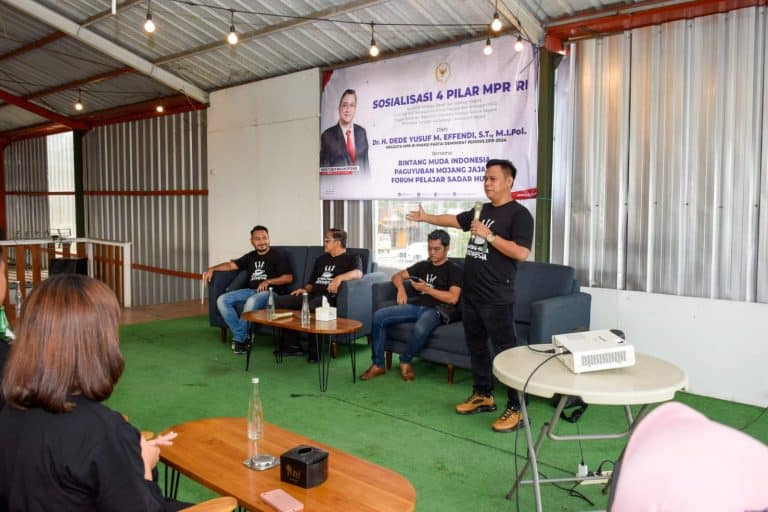 BMI Kabupaten Bandung Gelar Nobar Film dan Kopdar 4 Pilar